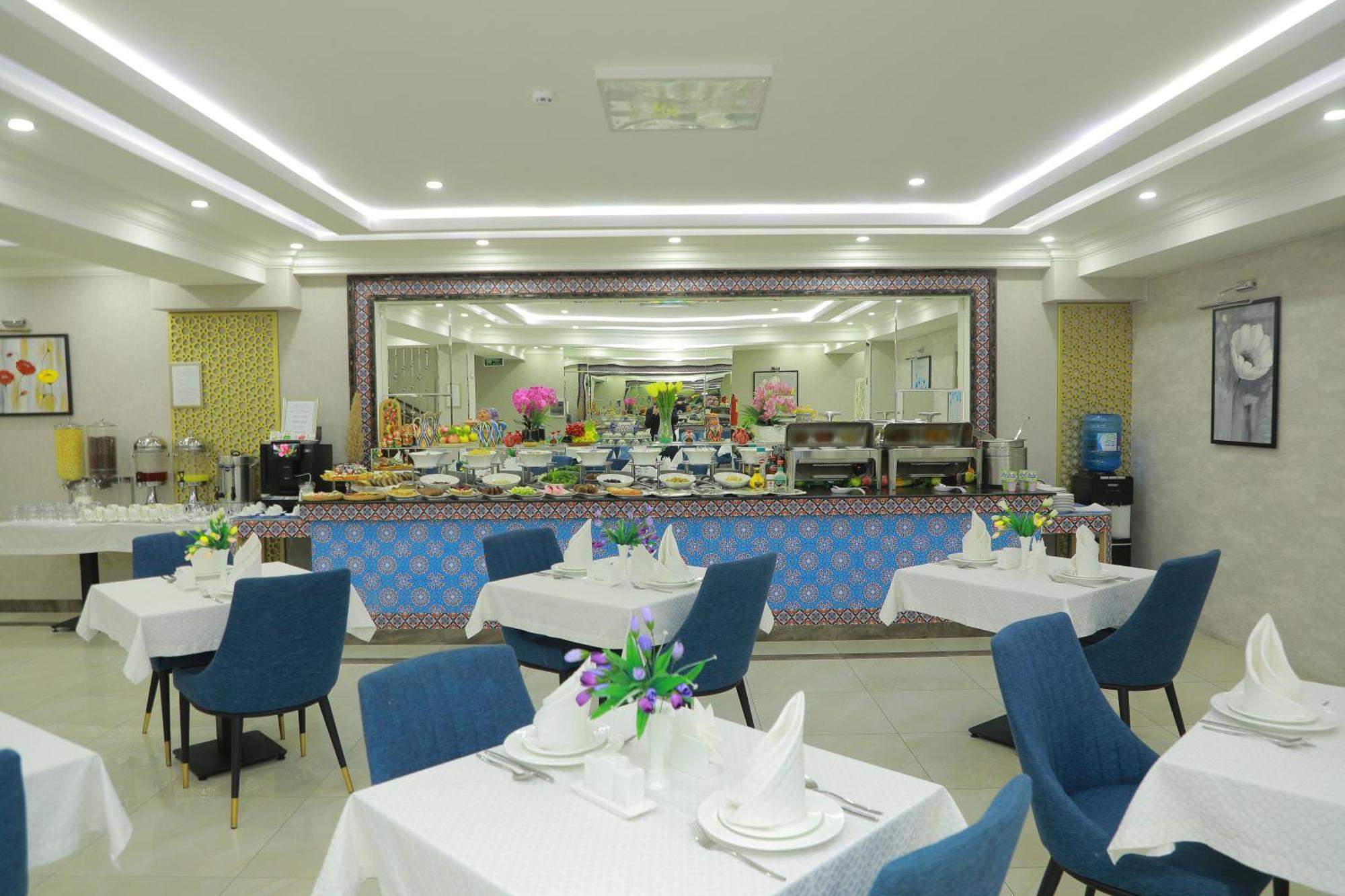 Human Hotel 塔什干 外观 照片