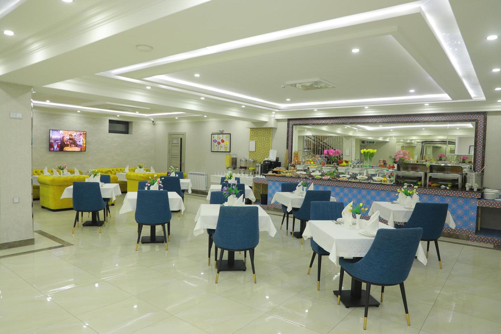 Human Hotel 塔什干 外观 照片