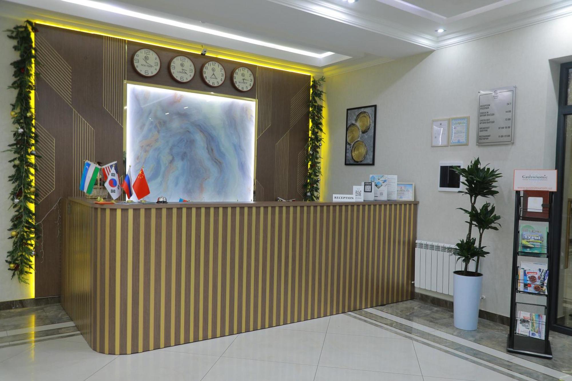 Human Hotel 塔什干 外观 照片
