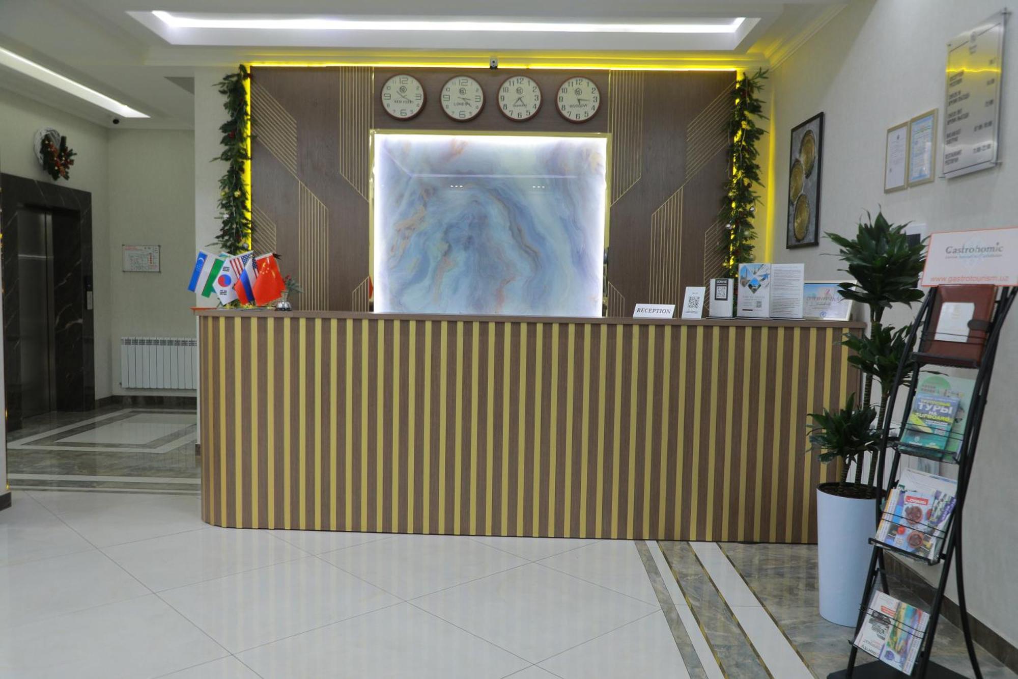 Human Hotel 塔什干 外观 照片
